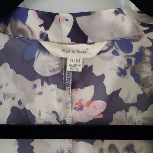 Sim & Sam Floral Kimono Top - Picture 3 of 7